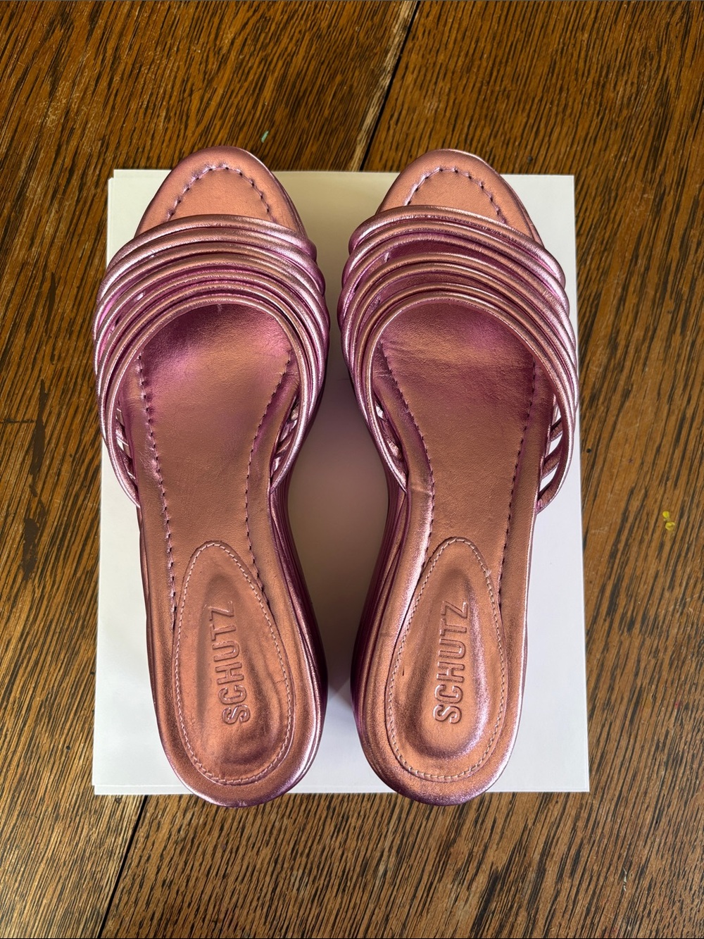 Schultz Valley Metallic Wedge sandal size 7 - Picture 4 of 7